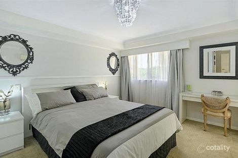 Property photo of 5/5-7 Cronin Avenue Main Beach QLD 4217