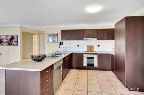 Property photo of 15 Eloise Place Sumner QLD 4074