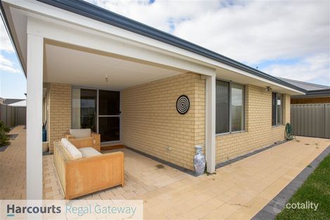 Property photo of 14 Blackfriars Meander Piara Waters WA 6112