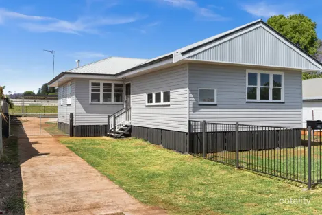 48 Weetwood St, Newtown, QLD 4350