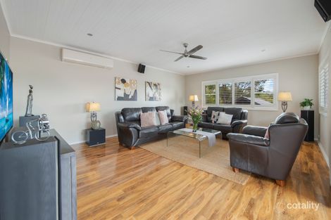 22 Montview Pde, Hornsby Heights, NSW 2077