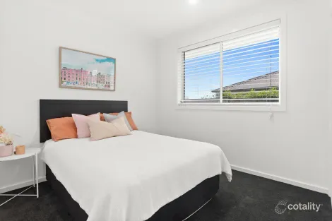 Property photo of 142 Bushranger Parade Calderwood NSW 2527