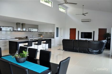 Property photo of 15 Coreega Close Mooroobool QLD 4870