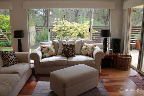 Property photo of 10 Lautrec Loop Ashby WA 6065