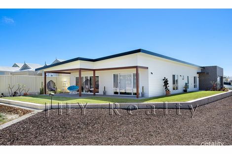 Property photo of 7 Henley Approach Dunsborough WA 6281
