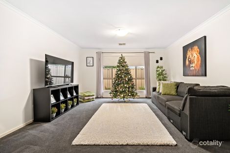 Property photo of 2 Buoy Crescent Seaford Meadows SA 5169