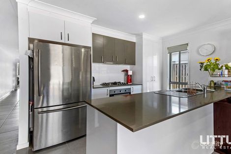 Property photo of 37 Baldwin Crescent Pimpama QLD 4209