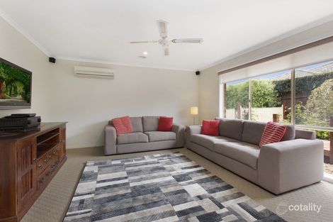 Property photo of 15 The Belfry Cranbourne VIC 3977