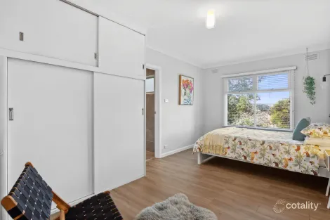 Property photo of 10 Waverley Avenue Lorne VIC 3232
