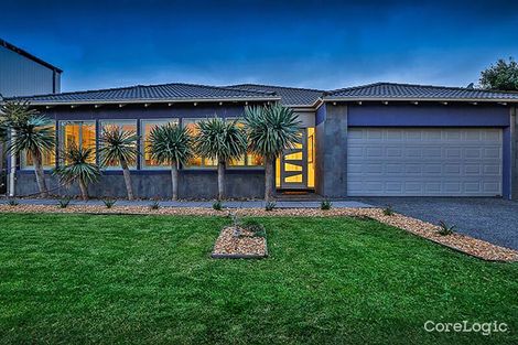 Property photo of 9 Reidel Avenue Pakenham VIC 3810