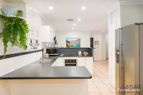 Property photo of 4 Loffs Road Jamboree Heights QLD 4074