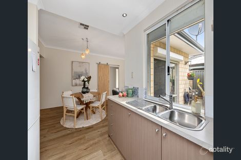 Property photo of 6D Edgehill Walk Piara Waters WA 6112