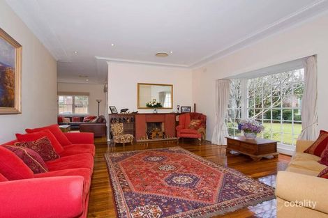 Property photo of 39 Yarrara Road West Pymble NSW 2073