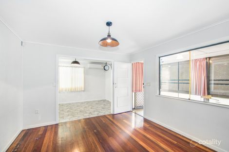 38 Robertson Rd, Eastern Heights, QLD 4305