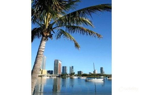 412k/1 Como Cres, Southport, QLD 4215