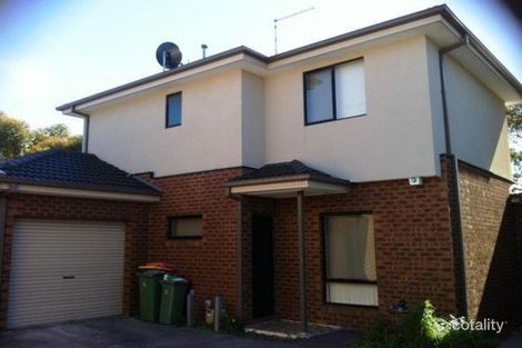 2/6 Oak Ct, Braybrook, VIC 3019