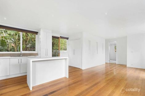 Property photo of 5 Longbourne Avenue Notting Hill VIC 3168