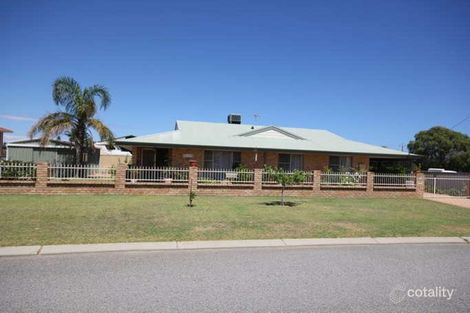 5 East Rd, Shoalwater, WA 6169