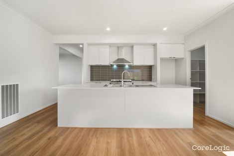 Property photo of 40 Columbus Street Point Cook VIC 3030