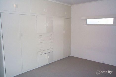 Property photo of 30 Durville Crescent Griffith ACT 2603