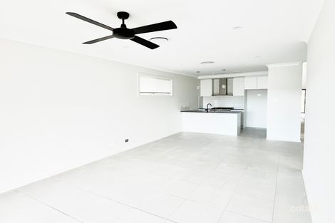 Property photo of 10 Luks Way Batehaven NSW 2536