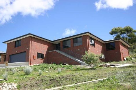 11 Cazaly Dr, Chigwell, TAS 7011