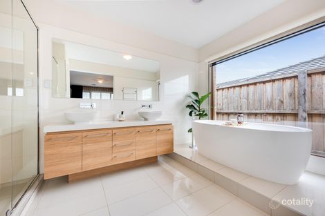 Property photo of 17 Blacker Way Bannockburn VIC 3331