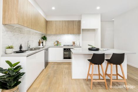 Property photo of 5/8 Collier Place Strathmore Heights VIC 3041