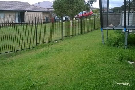 Property photo of 24 Hanover Drive Pimpama QLD 4209