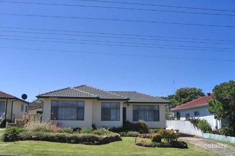 26 Strata Ave, Barrack Heights, NSW 2528