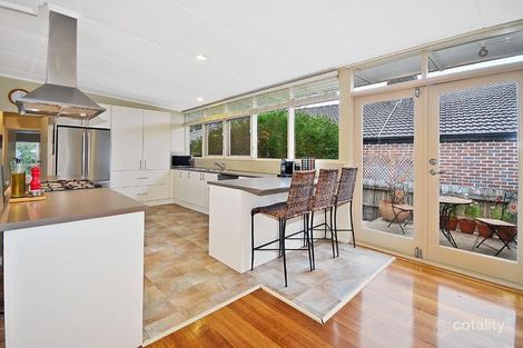 Property photo of 10 Tarwarri Place Burwood East VIC 3151