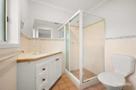 Property photo of 38 Freda Bennett Circuit Nicholls ACT 2913