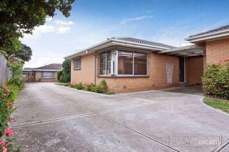 Property photo of 2/5 Beatty Parade Mornington VIC 3931