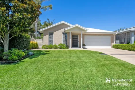 25a Dowling St, Nelson Bay, NSW 2315