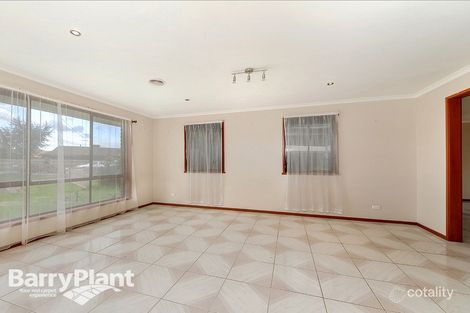 Property photo of 19 Centenary Court Kings Park VIC 3021