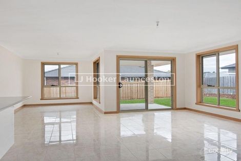 Property photo of 22 Senator Court Newnham TAS 7248