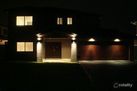 Property photo of 11 Redpa Close West Hoxton NSW 2171