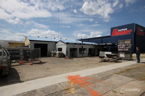 128 Redland Bay Rd, Capalaba, QLD 4157