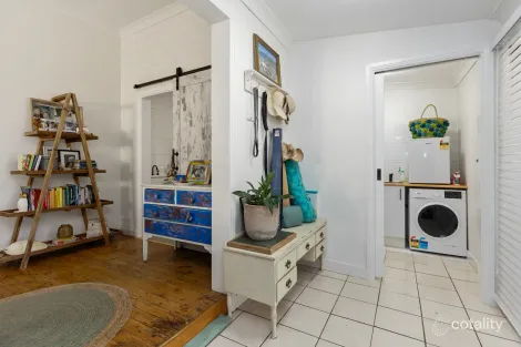 Property photo of 35 Gloucester Street Junee NSW 2663