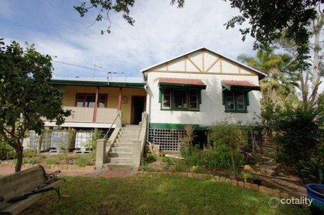 33 Wooloomooloo Rd, Greenmount, WA 6056