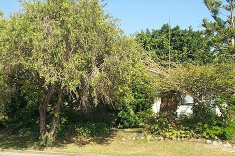 1 Valley St, North Mackay, QLD 4740