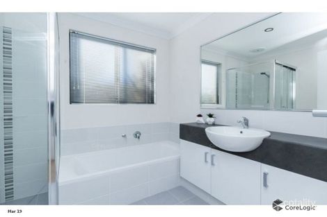 4d Crawley Gr, Heathridge, WA 6027