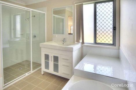 Property photo of 8 Dily Street Hillcrest QLD 4118