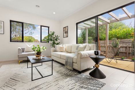 Property photo of 2/129 Windella Crescent Glen Waverley VIC 3150