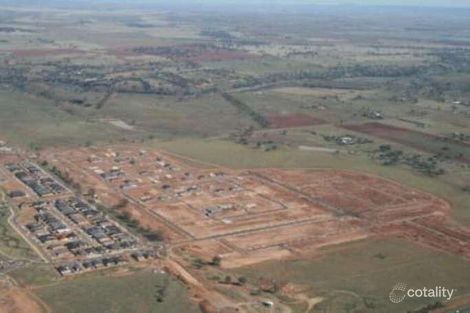 Property photo of 17 Bangalay Drive Brookfield VIC 3338