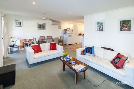 Property photo of 10 East Crescent Eildon VIC 3713