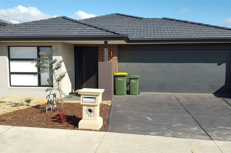 Property photo of 12 Merlin Views Doreen VIC 3754