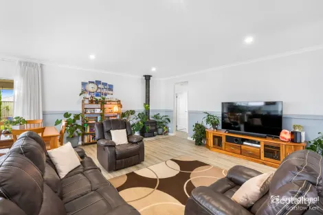 Property photo of 11 Ascanius Parade Bayonet Head WA 6330