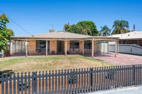 29 Shaw St, West Lamington, WA 6430