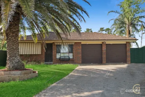 Property photo of 3 Cosmos Place Macquarie Fields NSW 2564
